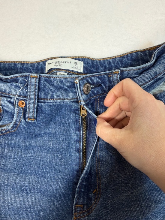 Abercrombie & Fitch Mom High Rise Jeans - Dark Blue Denim Curve Love size 4/27 - Picture 6 of 11